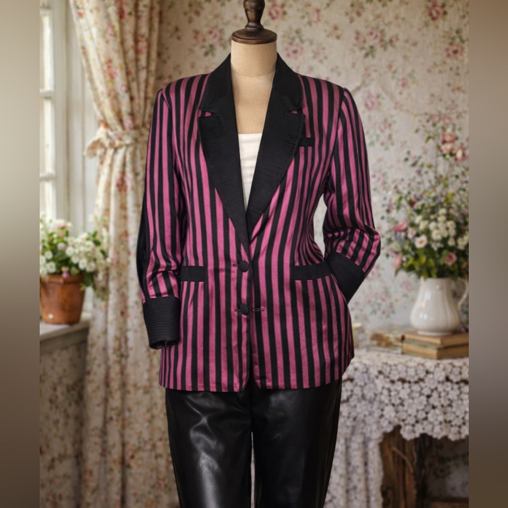 Vintage 1980s Shinawatra Trading Thai Silk Striped Jacket